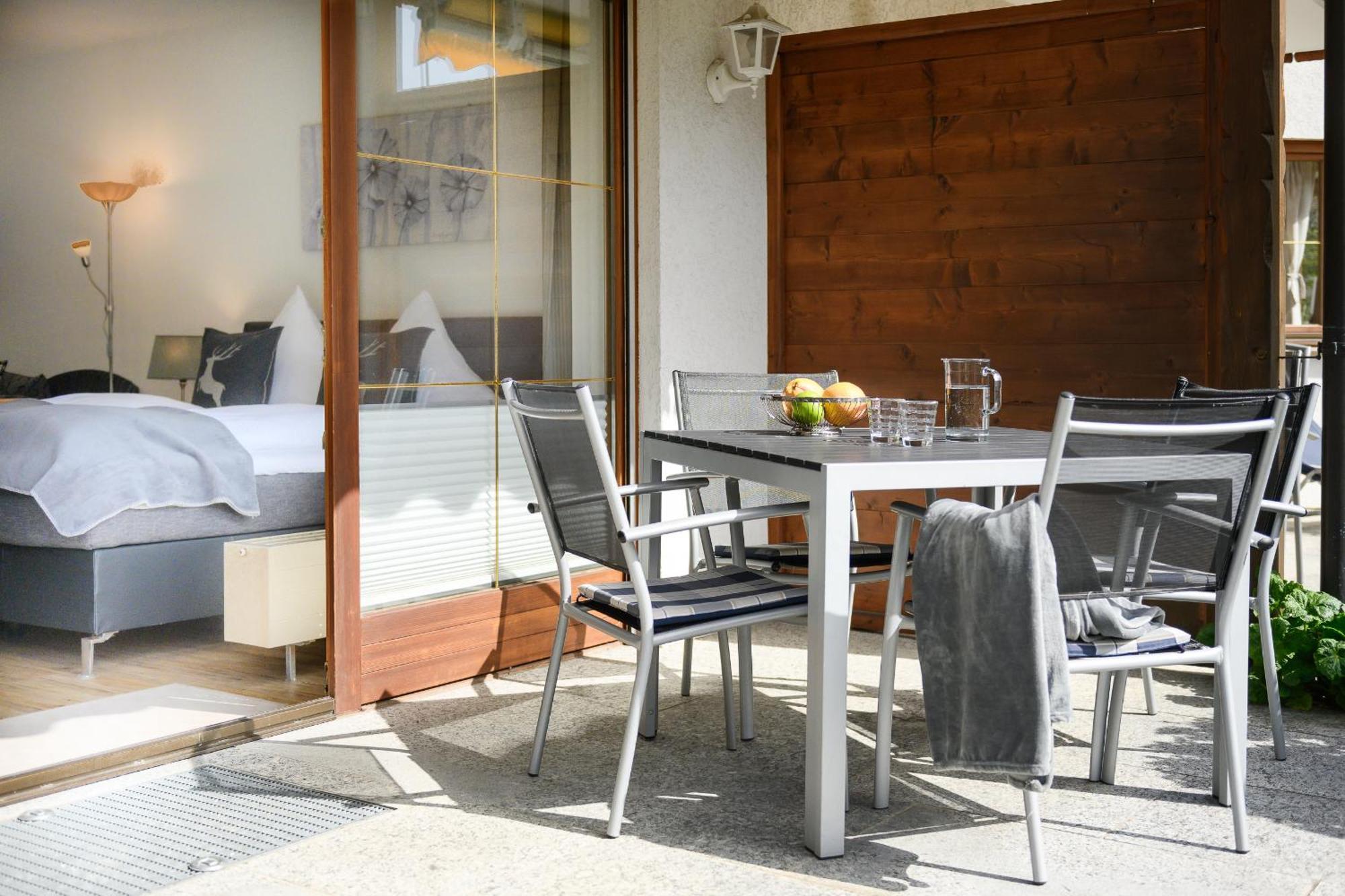 Ferienwohnung Sonnenstrahl Garmisch-Partenkirchen Exterior foto
