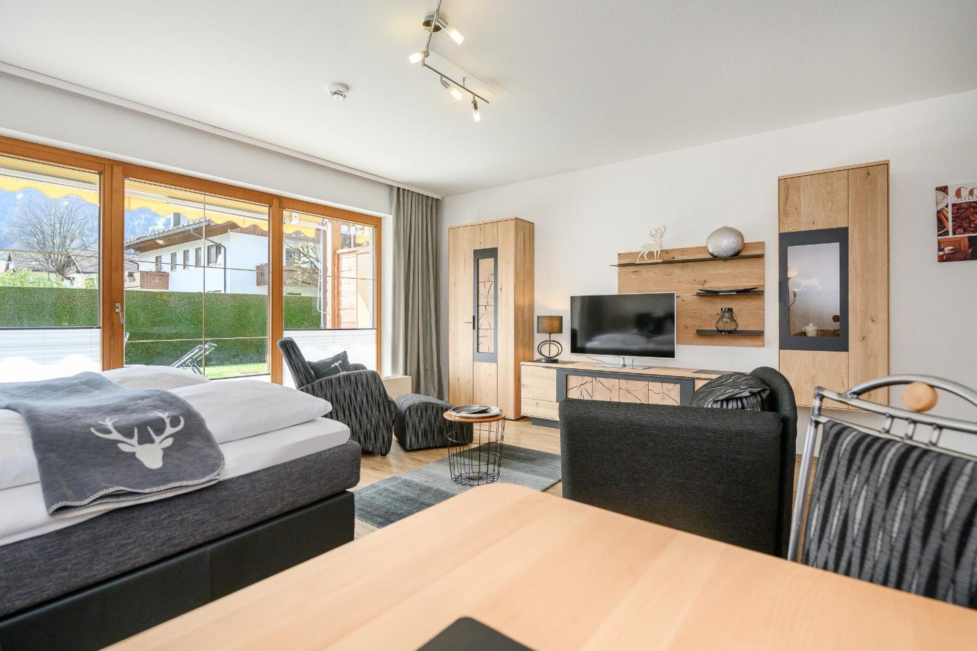 Ferienwohnung Sonnenstrahl Garmisch-Partenkirchen Exterior foto
